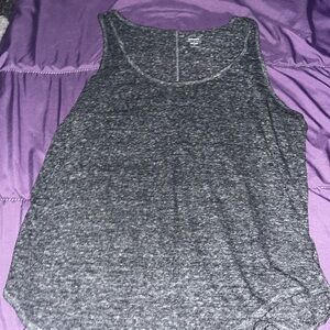 2 Set Red & Gray Tanks